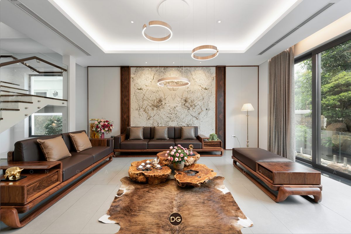 Phân Phối Sản Phẩm Ô Tô