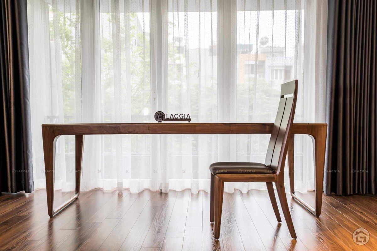 Phân Phối Sản Phẩm Ô Tô