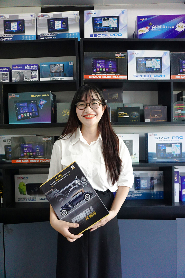 Phân Phối Sản Phẩm Ô Tô