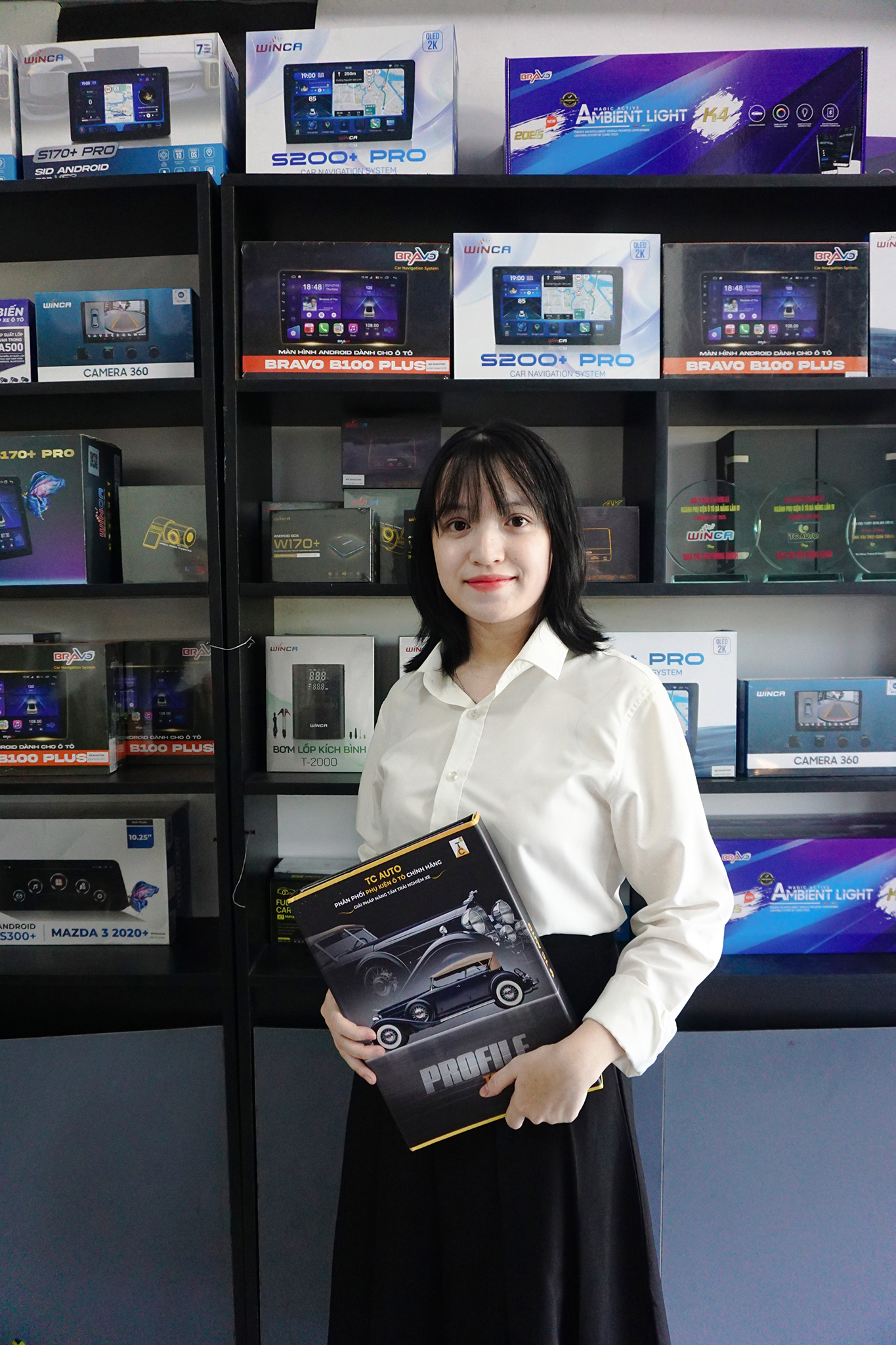 Phân Phối Sản Phẩm Ô Tô