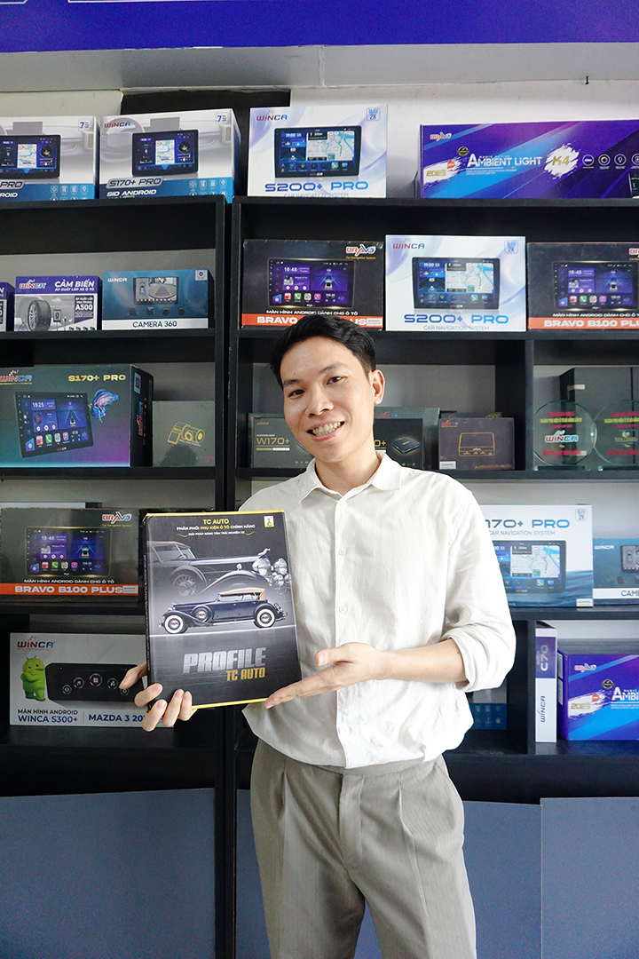 Phân Phối Sản Phẩm Ô Tô