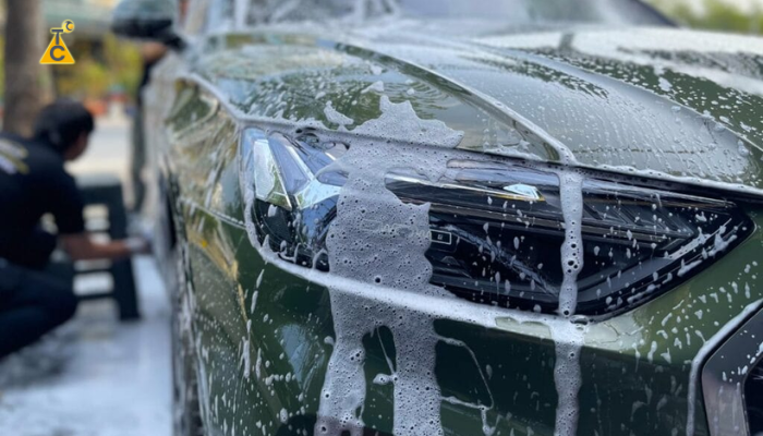 Quy trình rửa xe đòi hỏi sự tỉ mỉ cao