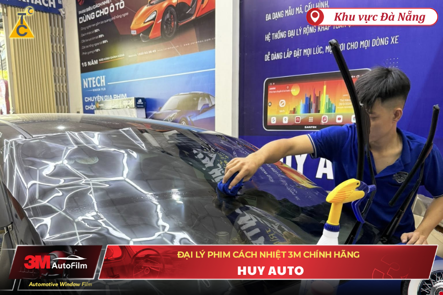 Đội ngũ kĩ thuật viên tay nghề cao, được đào tạo liên tục