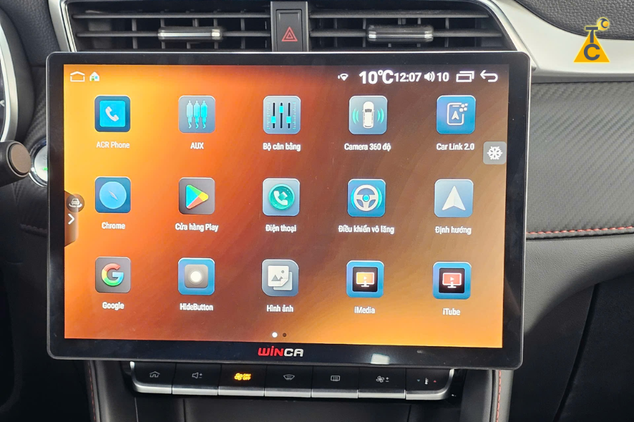 Cấu hình và hiệu năng mạnh mẽ, mượt mà