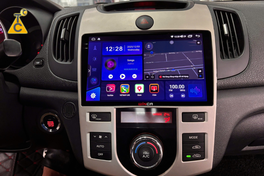 Dải màu rộng với hệ giao diện 7 màu tùy chỉnh