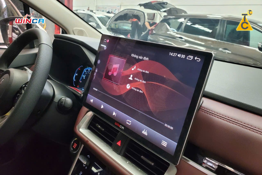 S200+ 13 inch bản tiêu chuẩn – phù hợp cho nhu cầu giải trí & dẫn đường cơ bản