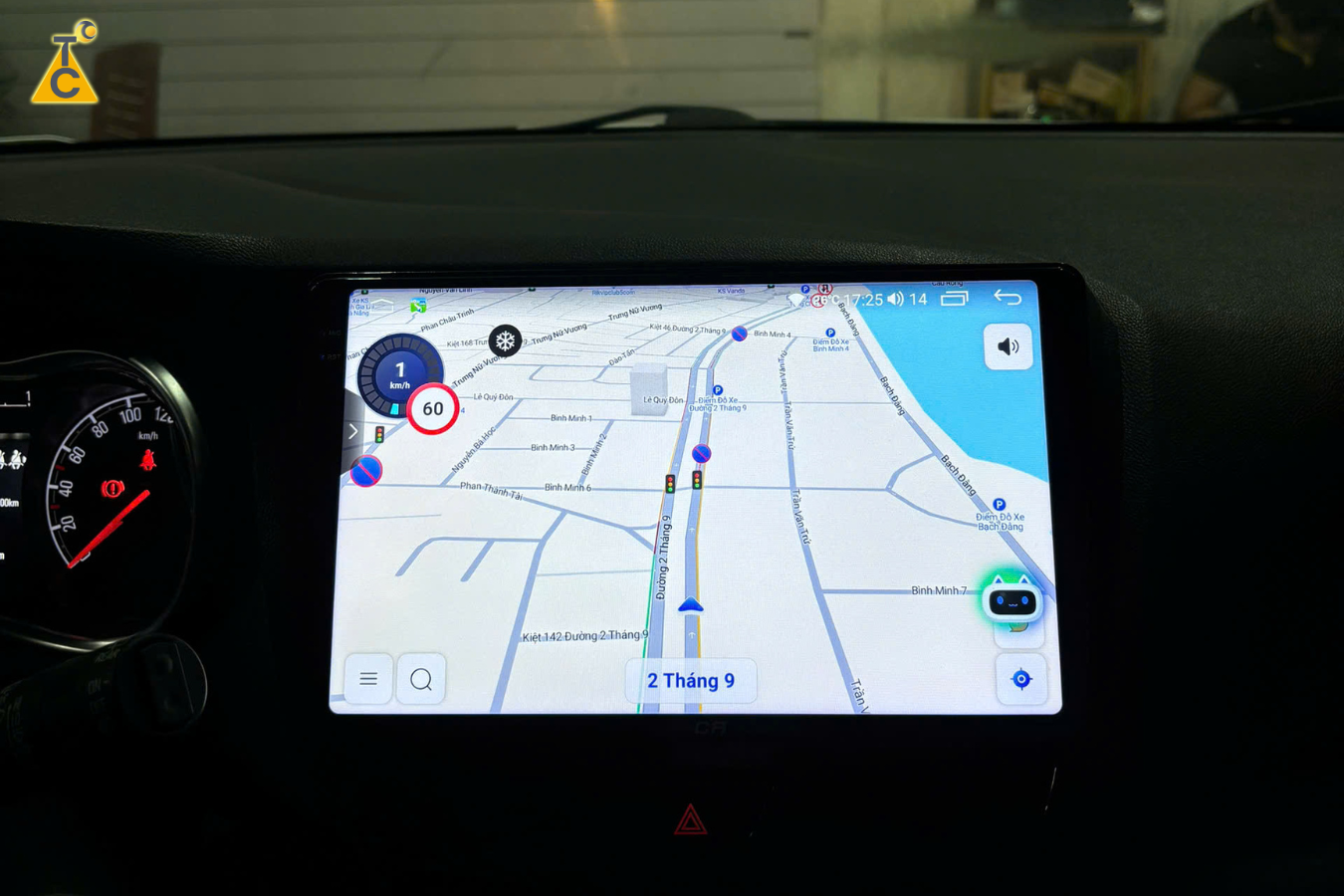 Dẫn đường thông minh chính xác, cập nhật liên tục
