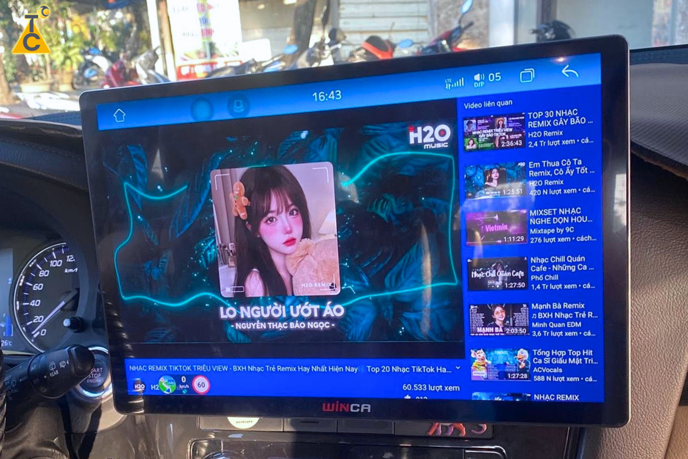 Màn hình Android cho Outlander giao diện nghe nhạc và chỉnh âm DSP