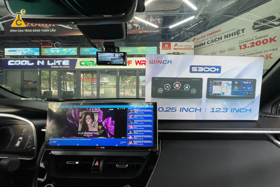 Màn hình Android Winca S300+ 12.3 Inch 2K cho Toyota Corolla Cross