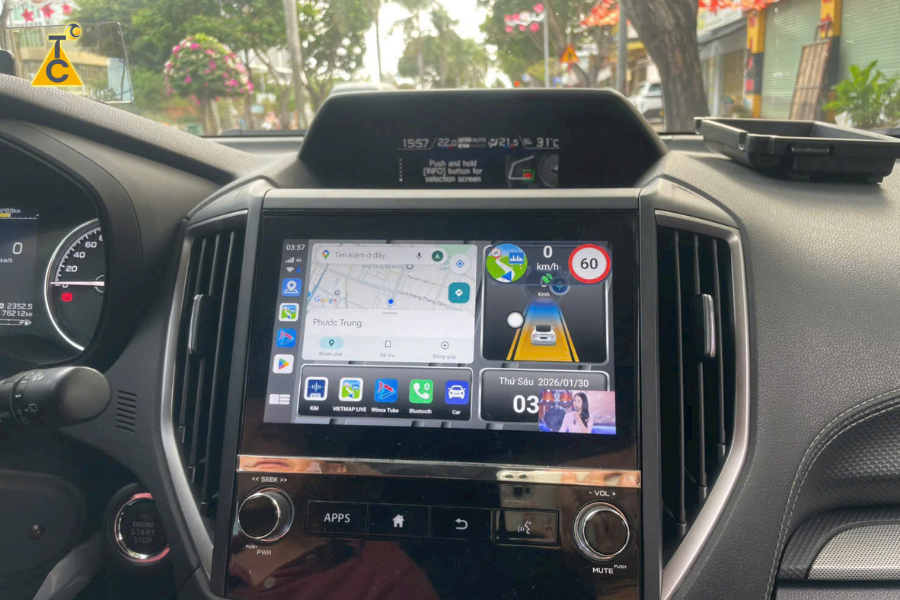 Màn hình xe Subaru Forester hiển thị bản đồ dẫn đường sắc nét qua Android Box W200+